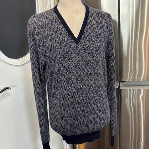 Classic V-Neck Sweater in Navy and Gray